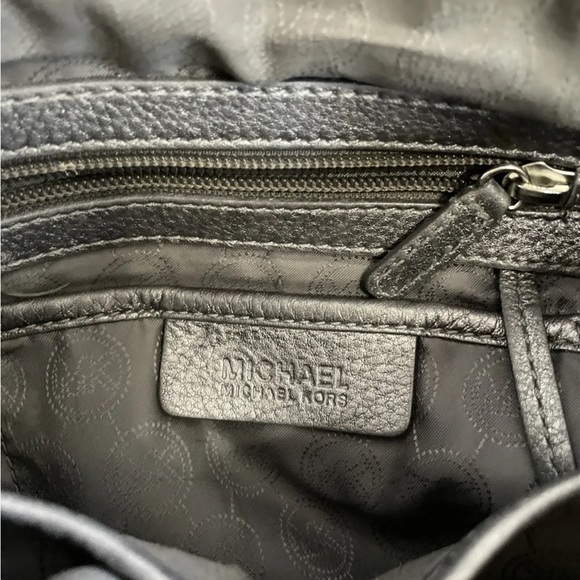 Michael Kors sequined purse - Picture 5 of 5